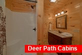 4 bedroom luxury cabin with 4 full bathrooms