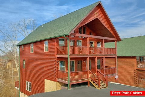 Resort cabin with 3 bedrooms and indoor pool - Bandit Lodge