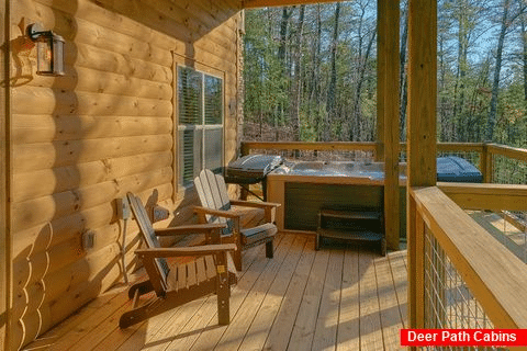 Smoky Mountain Cabin with Hot Tub Sleeps 12 - Stay'N Play