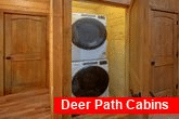 4 Bedroom Cabin with Full Size Washer and Dryer