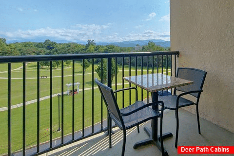 Two Bedroom Condo in Pigeon Forge with Balcony - Mountain View 3206