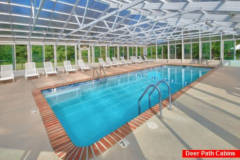 2 Bedroom Condo in Pigeon Forge with Indoor Pool - Mountain View 3206