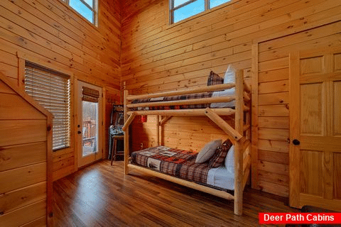 One Bedroom Cabin with Twin over Twin Bunkbeds - Moonlight Memories