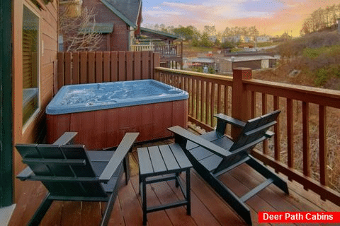 Pigeon Forge Cabin with Hot Tub near Dollywood - Moonlight Memories