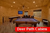 2 Bedroom Cabin with Pool Table Sleeps 7