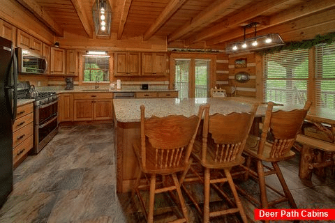 Full kitchen in 3 bedroom cabin rental - Dogwood Acre