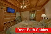 3 bedroom cabin with Private Master Bathroom