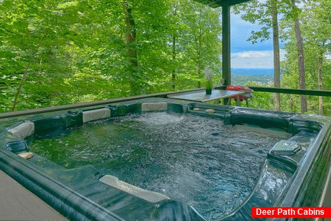 2 Bedroom with Hot Tub with Views - All Inclusive of the Smokies