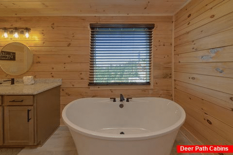 Master Bathroom with Large Soaking Tub - Savannah Smiles