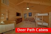 Luxury 2 Bedroom Cabin with Bunkbeds 