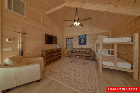 Luxury 2 Bedroom Cabin with Bunkbeds - Savannah Smiles