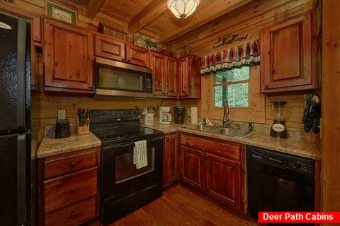 2 Bedroom Cabin with Fully Equipped Kitchen - Hillside Dreams