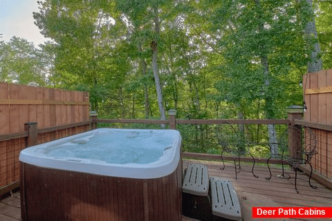 2 bedroom cabin rental with private hot tub - Southern Magnolia