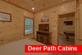 Two Bedroom Cabin with Queen Bed and Cable TV