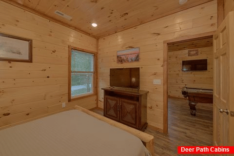 Two Bedroom Cabin with Queen Bed and Cable TV - Relax I