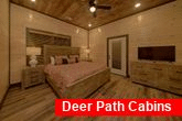 Luxury Cabin with King Master Bedroom