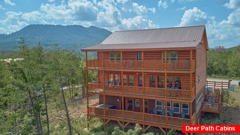 Smoky Mountain 6 Bedroom Cabin with EV Charger - Zennessee Boho