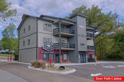 Vacation condos and coffee shop near Dollywood - Town Place II #5