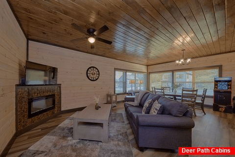 2 Bedroom Cabin Near Dollywood - As Good As It Gets