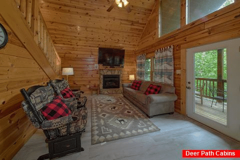 Living Room with Sleeper Sofa and Fireplace - A Perfect Stay