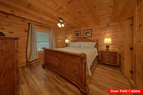 Luxury Cabin with 3 King Bedrooms - A Perfect Stay