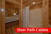 5 Bedroom cabin Private Master Suite with bath