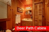 Luxurious 1 Bedroom Cabin with 2 Bathrooms