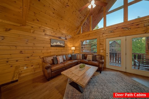 Luxury Cabin with Resort View in Pigeon Forge - A Mountain Lodge