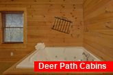 Private Bedroom with Jacuzzi in 4 bedroom cabin