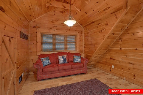 Sitting area in Master Bedroom in luxury cabin - Absolutely Viewtiful