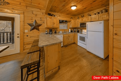 4 Bedroom Cabin With Fully Stocked Kitchen - Bear Play