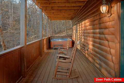 Hot Tub with Wooded Views - Bear Play