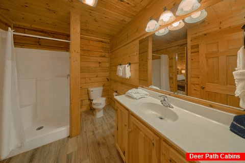 5 bedroom Pigeon Forge rental with 5 baths - Cowboy Up