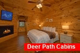 King Master Suite in 4 Bedroom Luxury Cabin