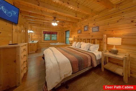 Premium 4 bedroom cabin with 2 Master Suites - Cuddly Critters