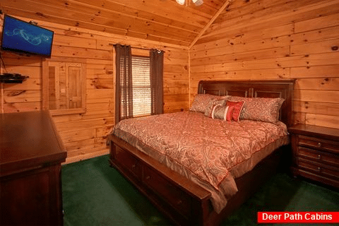 5 bedroom cabin with 5 baths and hot tub - Moonshine Manor