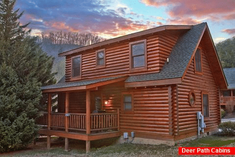 Luxurious Wears Valley 2 Bedroom Cabin - A Rocky Top Memory