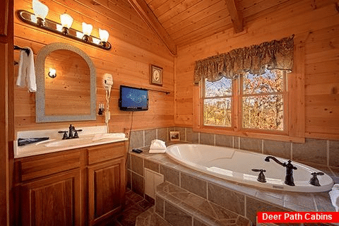 Premium Cabin with Indoor Jacuzzi Tub - Altitude Adjustment