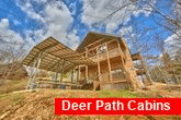 Spacious 7 Bedroom Cabin with Large Picnic Area